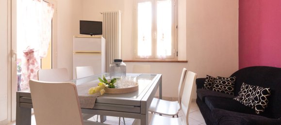 Apartamento de 2 dormitorios en Gabicce Mare, Italy No. 304479 3