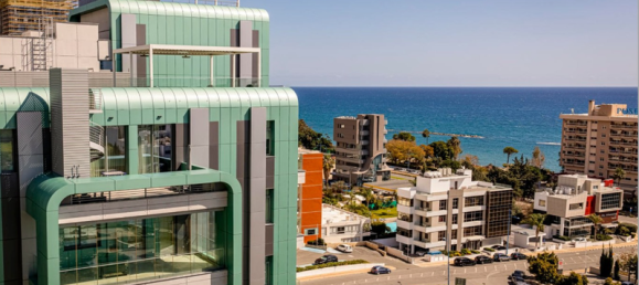 3 bedrooms Apartment in Agios Tychonas, Cyprus No. 8670 2