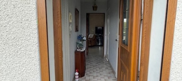 4 rooms House in Saint-Maurice-sur-Fessard, France No. 244490 14