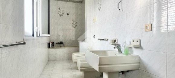 Apartamento de 5 habitaciónes en Palermo, Italy No. 33559 27