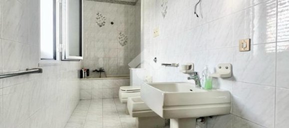 Apartamento de 5 habitaciónes en Palermo, Italy No. 33559 14