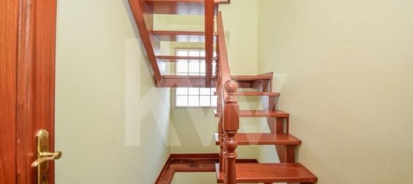 5 bedrooms Villa in Cascais, Portugal No. 146111 26