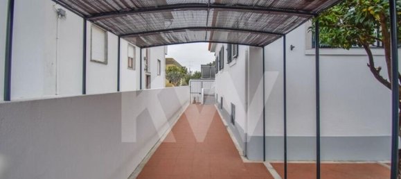 5 bedrooms Villa in Cascais, Portugal No. 146111 7