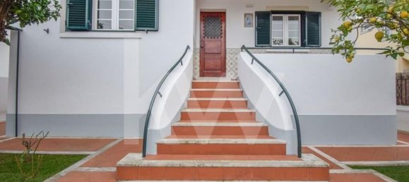 5 bedrooms Villa in Cascais, Portugal No. 146111 4