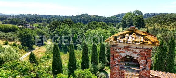 5 bedrooms Villa in Capannori, Italy No. 51257 11