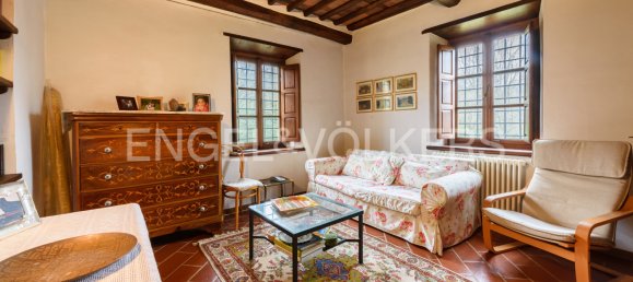 5 bedrooms Villa in Capannori, Italy No. 51257 5