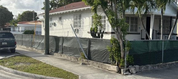 3 Schlafzimmer Villa in Miami, USA, Nr. 615087 4