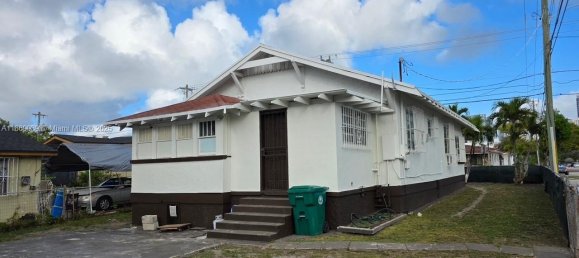 3 Schlafzimmer Villa in Miami, USA, Nr. 615087 3