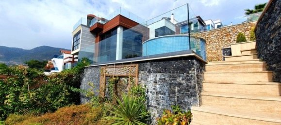 Villa 6+1 in Antalya, Turkey No. 34058 2