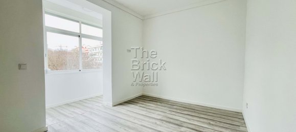 1 bedroom Apartment in Rio de Mouro, Portugal No. 155251 8