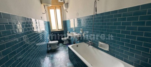 Квартира с 2 спальнями в Импрунета, Италия № 163999 17