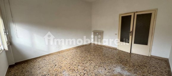 Квартира с 2 спальнями в Импрунета, Италия № 163999 7