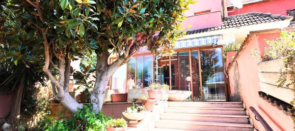 Dúplex de 4 habitaciónes en Ardea, Italy No. 273799 4