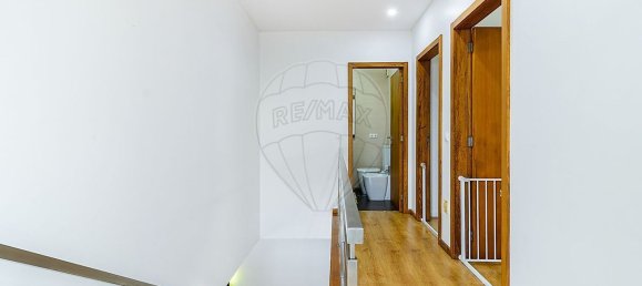 Casa de 3 dormitorios en Vila Nova de Gaia, Portugal No. 170444 10