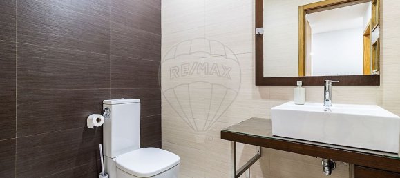 Casa de 3 dormitorios en Vila Nova de Gaia, Portugal No. 170444 12