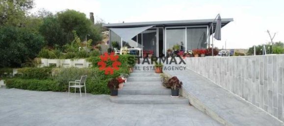 Propiedad comercial de 4 dormitorios en Pyla, Cyprus No. 80829 8