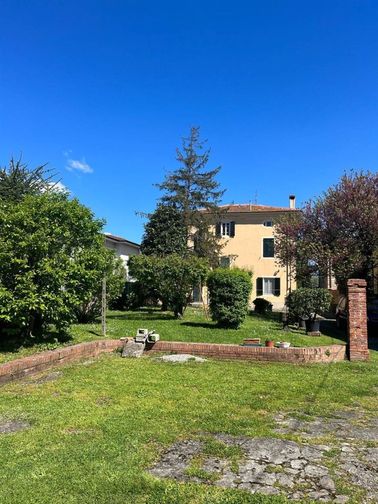 11-salle Villa à Capannori, Italy No. 184615