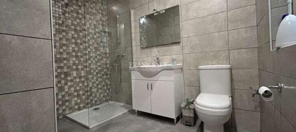 3 bedrooms Apartment in Ta' Xbiex, Malta No. 5256 11