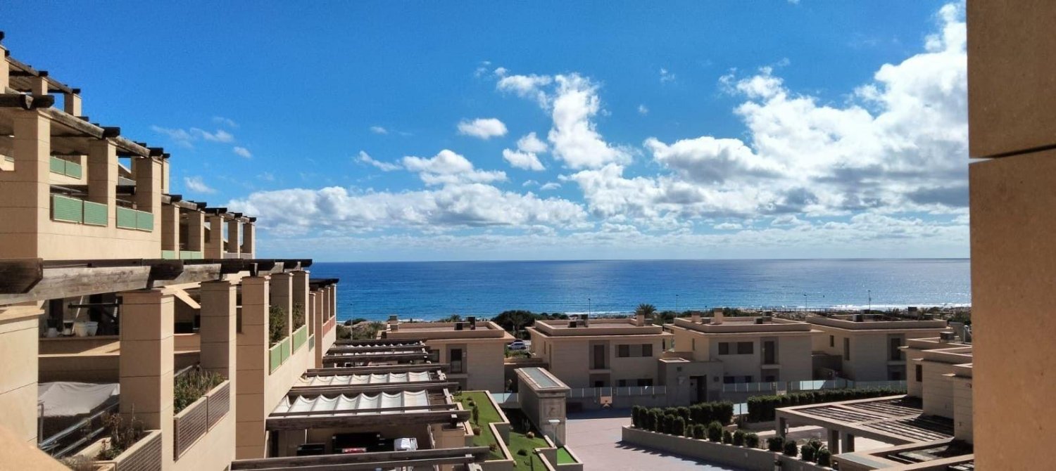 2 bedrooms Apartment in Alicante, Spain No. 132271