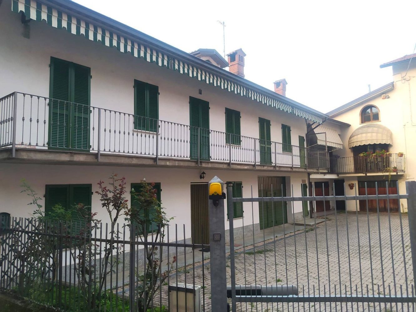 Casa de 5 habitaciónes en Roccaforte Mondovì, Italy No. 212603
