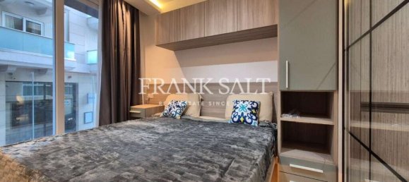 1 bedroom Apartment in Gzira, Malta No. 11413 2