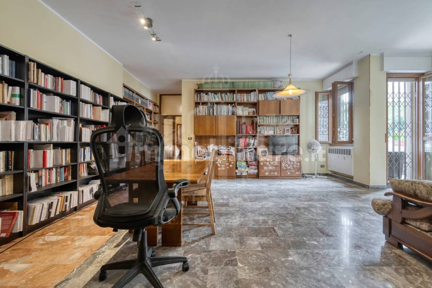 2 bedrooms Apartment in Bologna, Italy No. 335172