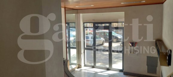 2 bedrooms Apartment in Bari, Italy No. 325862 3