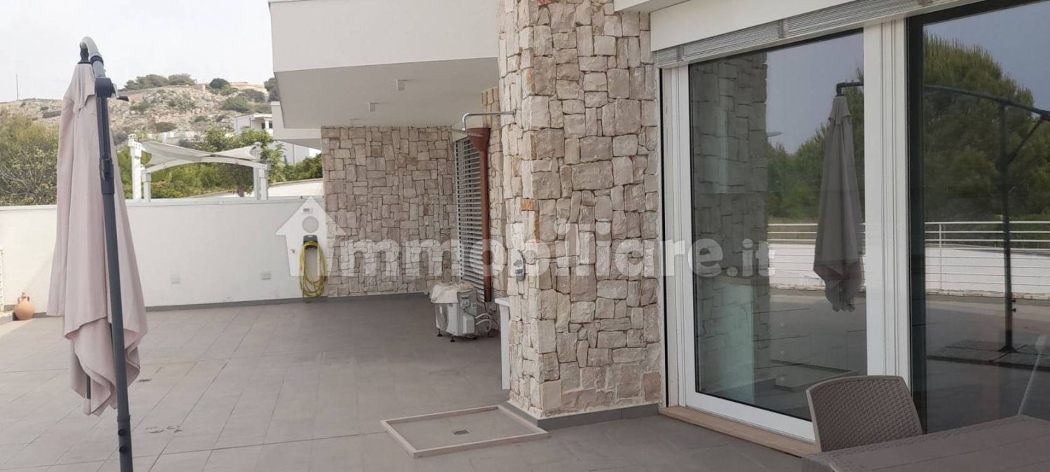 4 bedrooms Apartment in Castrignano del Capo, Italy No. 114072