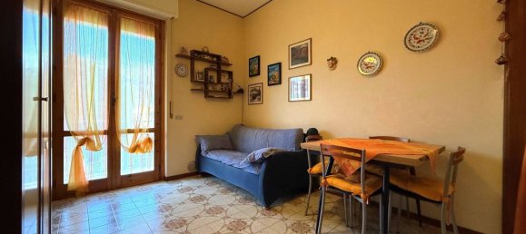 Studio in Loano, Italy, Nr. 144110 2