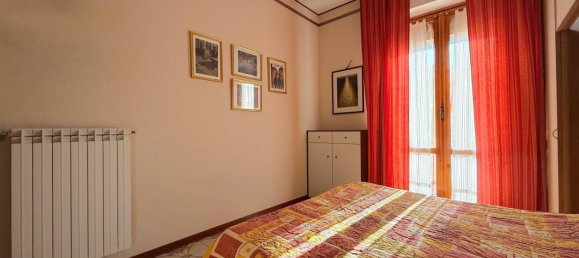 Studio in Loano, Italy, Nr. 144110 11