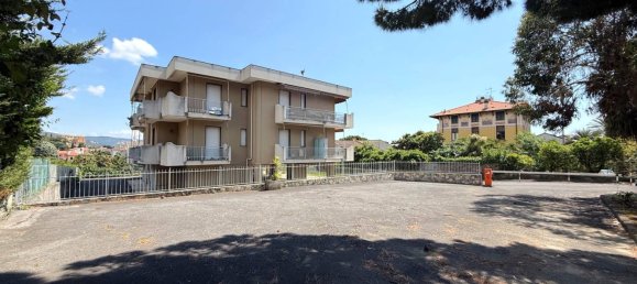 Studio in Loano, Italy, Nr. 144110 24