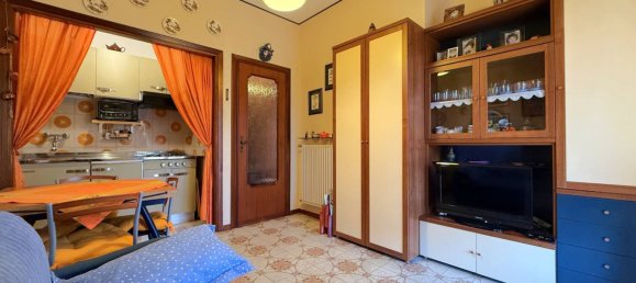 Studio in Loano, Italy, Nr. 144110 5
