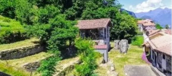 Casa de 6 divisões em Stresa, Italy N.º 68288 49