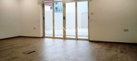 204m² Office in Sliema, Malta No. 11942 3