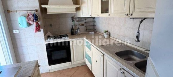3 bedrooms Apartment in Artena, Italy No. 300943 9