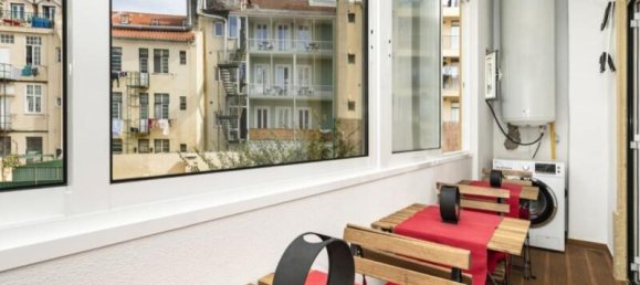 3 bedrooms Apartment in Lisbon, Portugal No. 106725 12