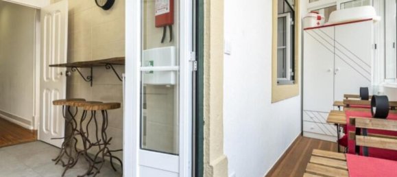 3 bedrooms Apartment in Lisbon, Portugal No. 106725 13