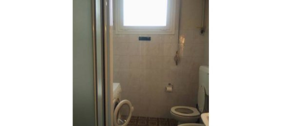 Квартира с 2 спальнями в Фаэнца, Италия № 253393 3