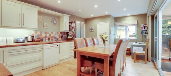 3 bedrooms House in Exmouth, United Kingdom No. 13574 2