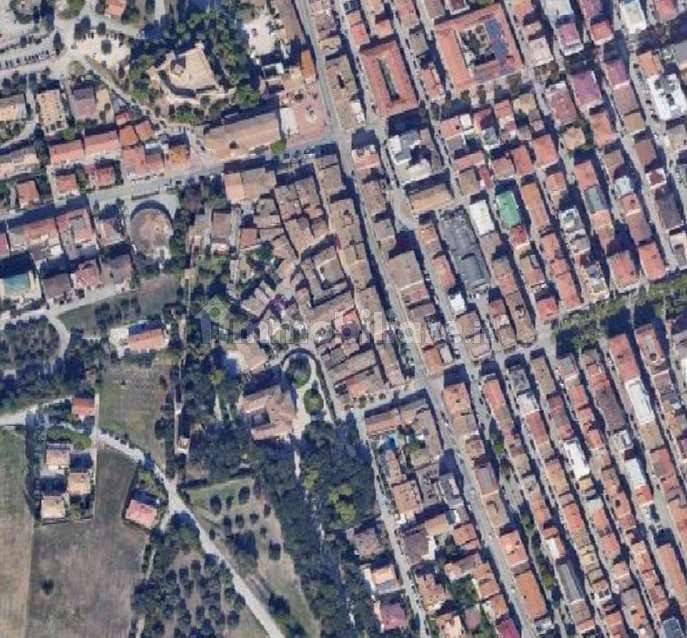 Гараж с 1 комнатой в Сант Эльпидио а Маре, Италия № 312200