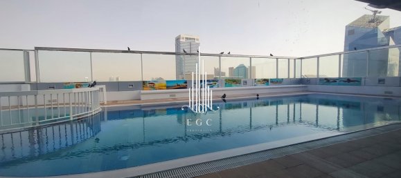 Apartamento de 3 dormitorios en Hamdan Street, UAE No. 93819 25
