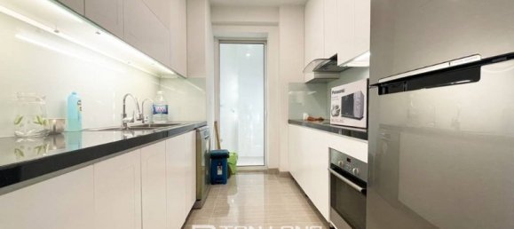 3 bedrooms Apartment in Tay Ho, Vietnam No. 545 6