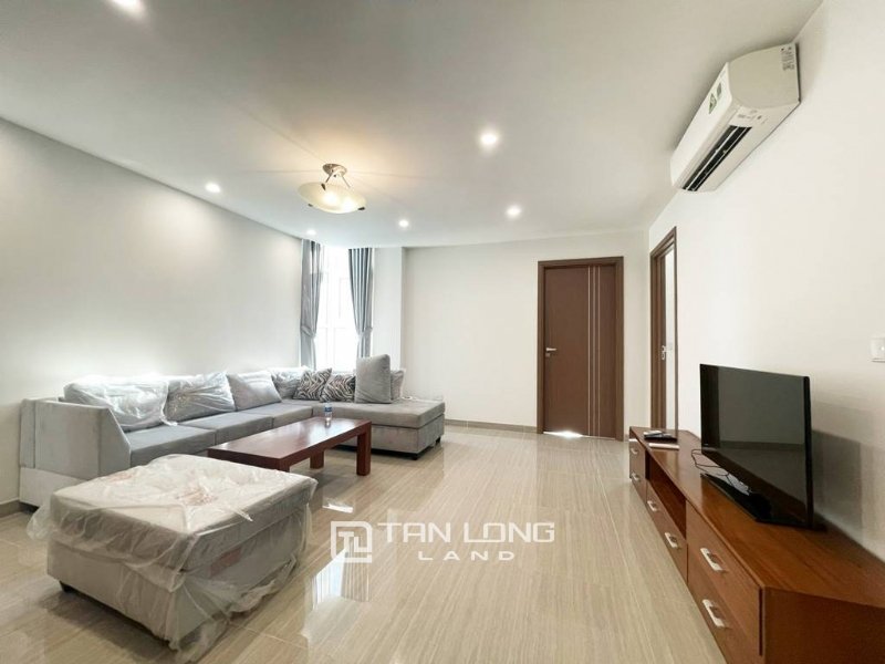 3 bedrooms Apartment in Tay Ho, Vietnam No. 545