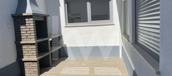 5 غرف نوم منزل في Costa da Caparica, Portugal رقم 99943 9