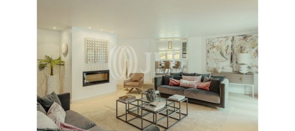 6 bedrooms Villa in Cascais, Portugal No. 137194 7