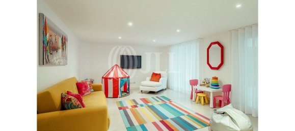 6 bedrooms Villa in Cascais, Portugal No. 137194 25