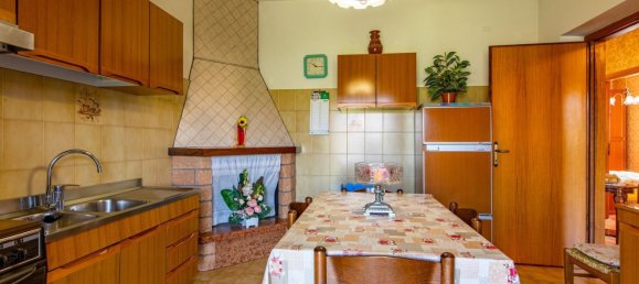 4 bedrooms House in Poggio Nativo, Italy No. 326791 14