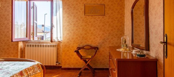 4 bedrooms House in Poggio Nativo, Italy No. 326791 18