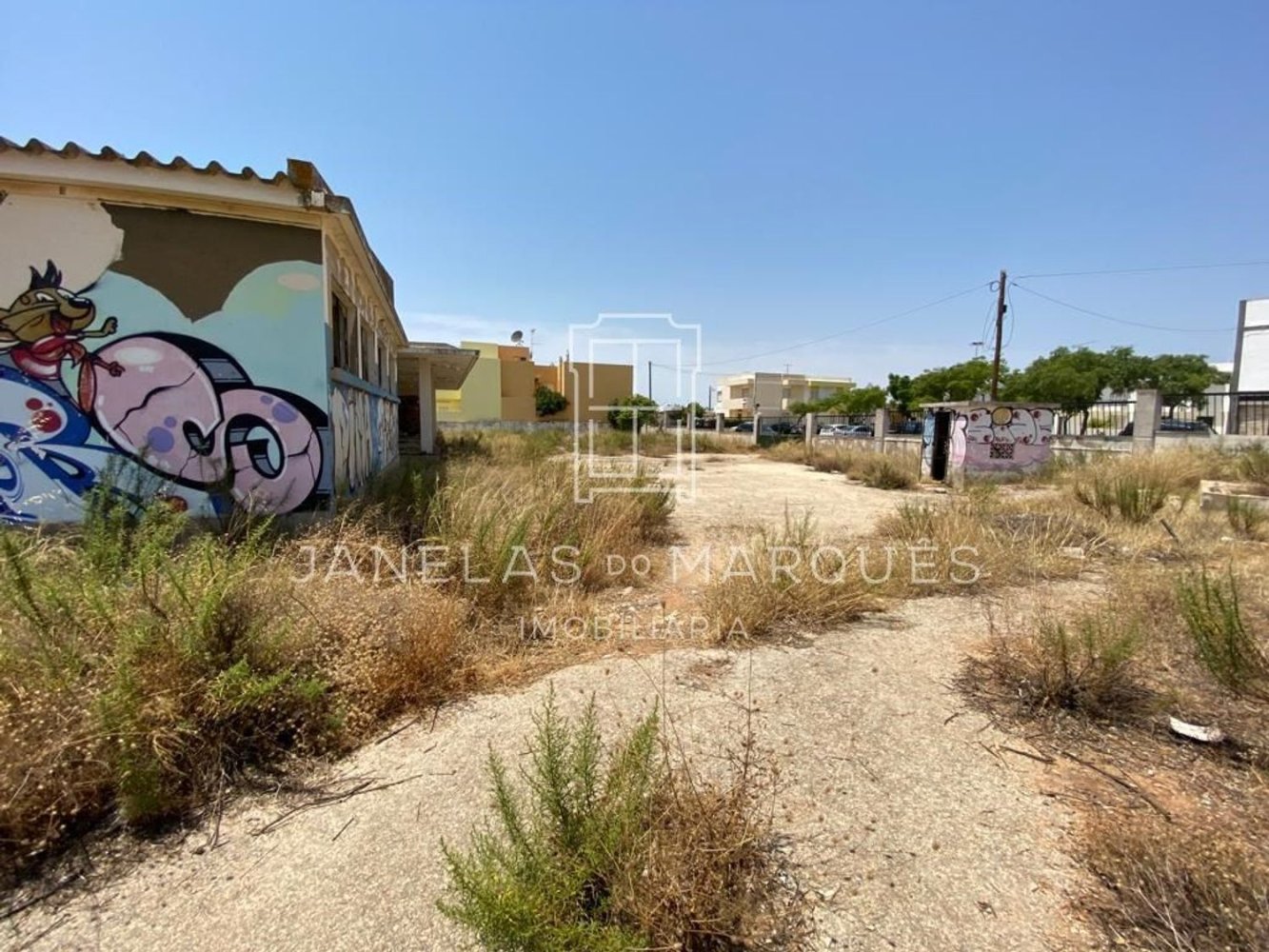 Terreno en Quelfes, Portugal 9108 m² No. 108733