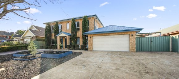 Дом с 6 спальнями в Wyndham Vale, Австралия № 506 4